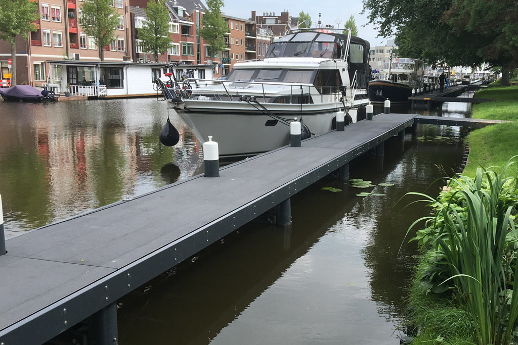 Steel structure made of GRP